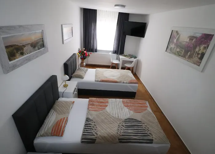 Stendaler Apartments